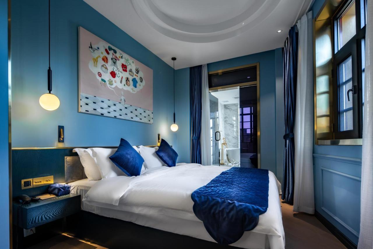 Moon And Chalice Boutique Hotel Куньмин Экстерьер фото